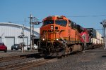 BNSF 5889